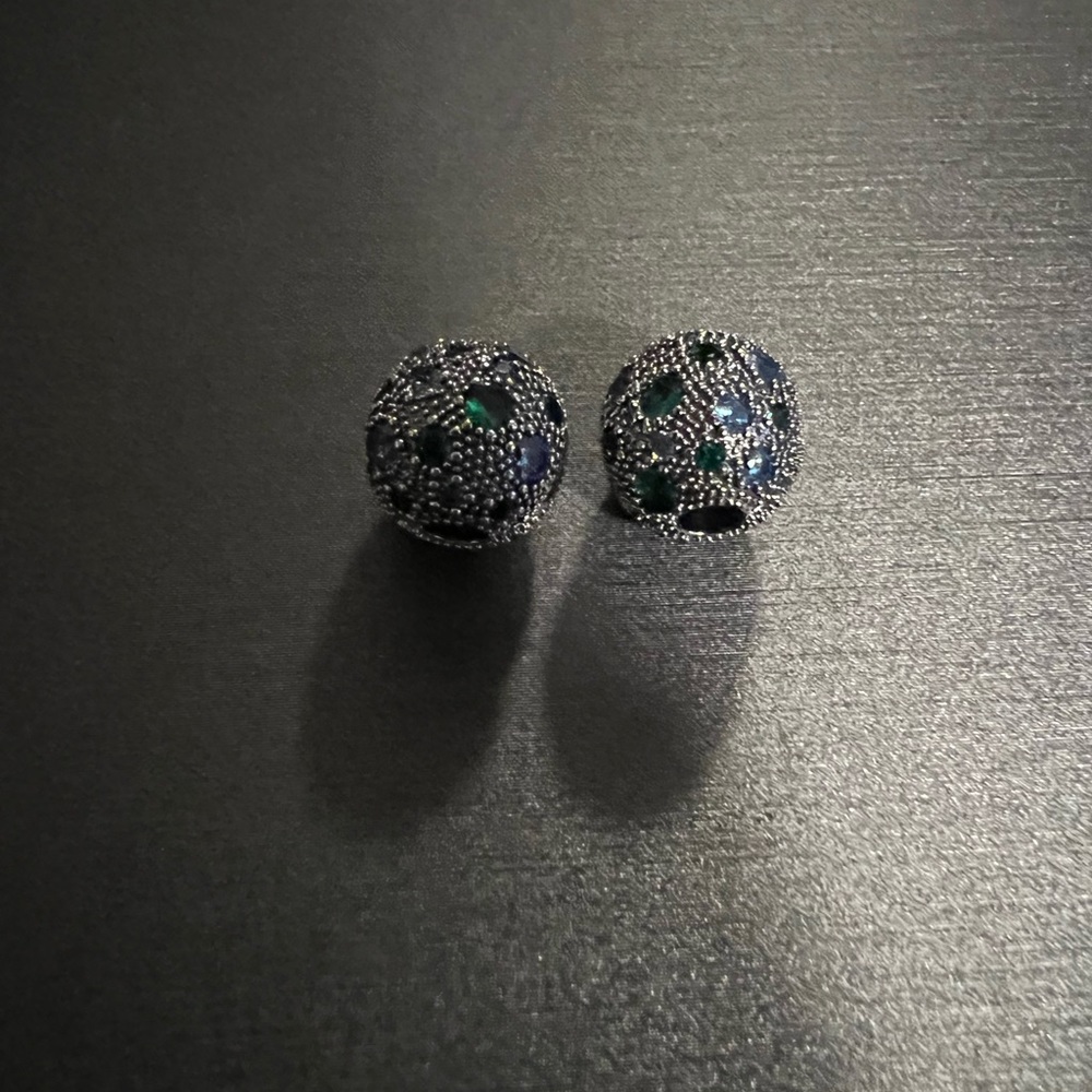 Pandora cosmic stars teal and green color clips